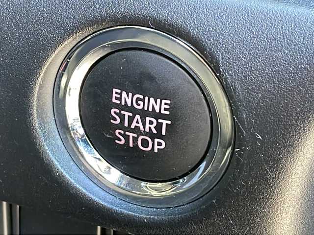 トヨタ ヴォクシー ZS 長野県 2017(平29)年 6.2万km ブラック ４ＷＤ/トヨタセーフティセンス/純正メモリナビフルセグＴＶ/バックカメラ・ＥＴＣ/パワースライドドア/純正16インチアルミ/タイヤ積込/ドライブレコーダー/オートクルーズコントロール/コーナーセンサー/ＬＥＤヘッドライト/プッシュスタート/スマートキー