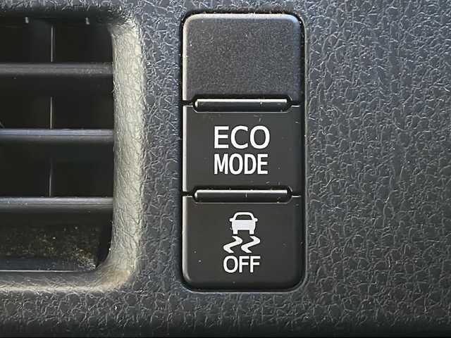 トヨタ ヴォクシー ZS 長野県 2017(平29)年 6.2万km ブラック ４ＷＤ/トヨタセーフティセンス/純正メモリナビフルセグＴＶ/バックカメラ・ＥＴＣ/パワースライドドア/純正16インチアルミ/タイヤ積込/ドライブレコーダー/オートクルーズコントロール/コーナーセンサー/ＬＥＤヘッドライト/プッシュスタート/スマートキー