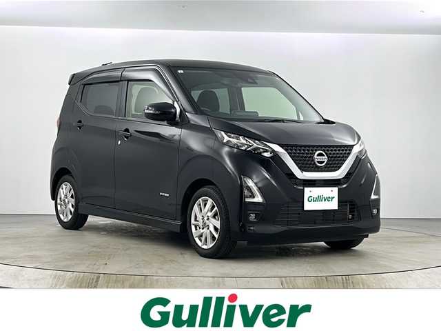 日産 デイズ ハイウェイスターX 愛知県 2021(令3)年 3万km ブラック 純正SDナビ/（CD/DVD/フルセグTV/Bluetooth）/全方位カメラ/衝突軽減ブレーキ/レーンキープアシスト/オートマチックハイビーム/アイドリングストップ/純正アルミホイール/LEDヘッドライト/クリアランスソナー/横滑り防止装置/スペアキー有/スマートキー/純正フロアマット