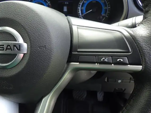 日産 デイズ ハイウェイスターX 千葉県 2021(令3)年 3.1万km ブラック エマージェンシーブレーキ/アイドリングストップ/純正メモリーナビ/地デジTV/【DVD/CD再生機能　Bluetooth接続】/アラウンドビューモニター/革巻きステアリング/ウインカーミラー/コーナーセンサー/LEDヘッドライト/純正14インチアルミホイル/サイド/カーテンエアバッグ/インテリジェントキー