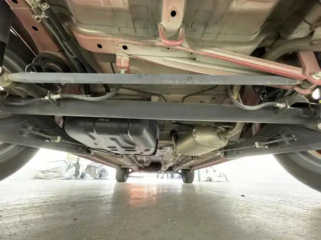 スズキ ハスラー Jスタイル 滋賀県 2015(平27)年 9.2万km フェニックスレッドパール/ホワイト2トーンルーフ 禁煙車/社外ナビ/（CD/DVD/SD/Bluetooth/フルセグTV）/バックカメラ/前方ドライブレコーダー/ETC/衝突被害軽減ブレーキ/前席シートヒーター/革巻きステアリング/ステアリングリモコン/HIDヘッドライト/フォグランプ/純正フロアマット/純正アルミホイール/純正ドアバイザー/電動格納ミラー/スペアキー/プッシュスタート