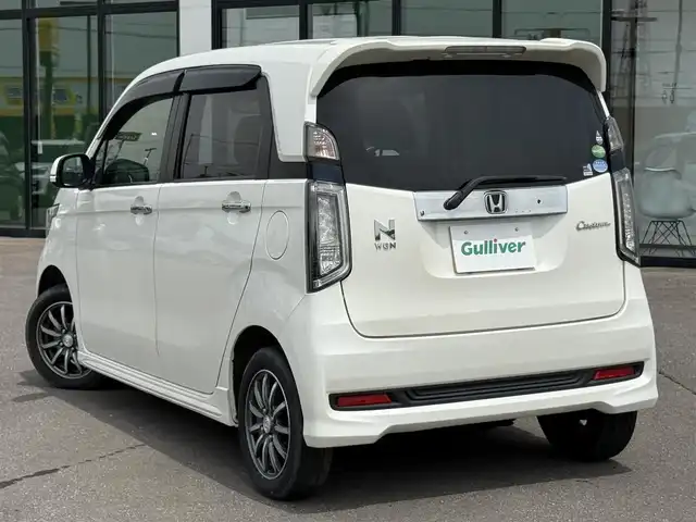 ホンダ Ｎ ＷＧＮ カスタム G Aパッケージ 道南・函館 2013(平25)年 7.7万km プレミアムホワイトパール ・シティブレーキアクティブシステム/・クルーズコントロール/・エマージェンシーストップシグナル/・VSA/・ヒルスタートアシスト機能/・純正オーディオ/・社外AWスタッドレスタイヤ積込/・純正HIDヘッドライト/・オートライト/・フロントフォグランプ/・ハーフレザーシート/・スマートキー/・エンジンプッシュスタート