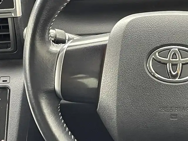 トヨタ シエンタ G 福井県 2016(平28)年 6.4万km ブラックマイカ 純正ナビ/CD/DVD/Bluetooth/両側パワースライドドア/バックカメラ/ドライブレコーダー/フォグランプ/コーナーセンサーインジケーター/ETC/LED/スペアキー/スマートキー/純正ホイール/横滑り防止装置