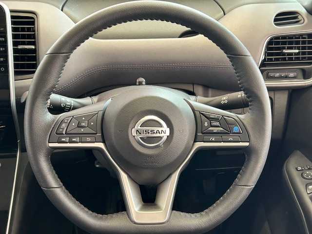 日産 セレナ ハイウェイスター V 埼玉県 2021(令3)年 0.9万km ブリリアントホワイトパール プロパイロット/純正10インチナビ/ CD/DVD/BT/フルセグ/全方位カメラ/フリップダウンモニター/両側電動スライドドア/レーダークルーズコントロール/LEDヘッドライト/純正16インチアルミホイール/デジタルインナーミラー/ETC/スマートキー/禁煙車