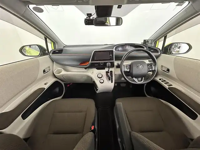 トヨタ シエンタ G 道央・札幌 2016(平28)年 3.9万km エアーイエロー ・４WD/・寒冷地仕様/・純正SDナビ/　CD/DVD/SD/BT/フルセグ/・バックカメラ/・ETC/・前後ドライブレコーダー/・トヨタセーフティセンス/・プリクラッシュセーフティ/・レーンキープアシスト/・レーダークルーズコントロール/・オートハイビーム/・両側パワースライドドア/・フロントワイパーデアイサー/・LEDヘッドライト/・オートライト/・プッシュスタート/・スマートキー/・純正フロアマット/・ドアバイザー