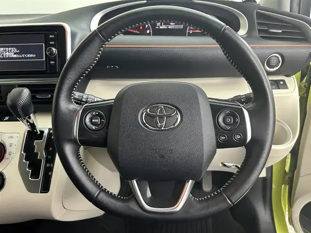 トヨタ シエンタ G 道央・札幌 2016(平28)年 3.9万km エアーイエロー ・４WD/・寒冷地仕様/・純正SDナビ/　CD/DVD/SD/BT/フルセグ/・バックカメラ/・ETC/・前後ドライブレコーダー/・トヨタセーフティセンス/・プリクラッシュセーフティ/・レーンキープアシスト/・レーダークルーズコントロール/・オートハイビーム/・両側パワースライドドア/・フロントワイパーデアイサー/・LEDヘッドライト/・オートライト/・プッシュスタート/・スマートキー/・純正フロアマット/・ドアバイザー