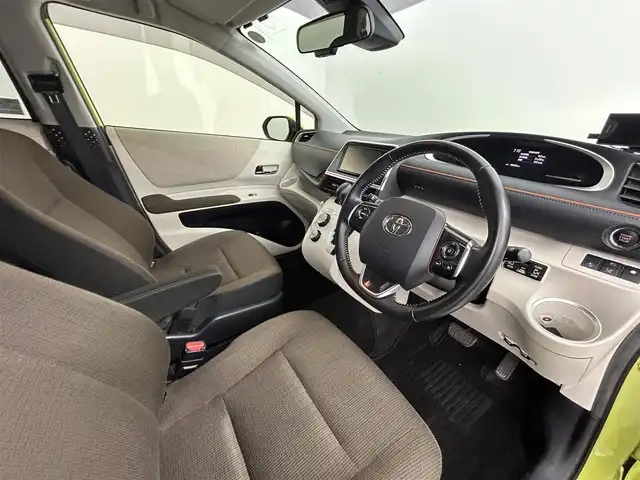 トヨタ シエンタ G 道央・札幌 2016(平28)年 3.9万km エアーイエロー ・４WD/・寒冷地仕様/・純正SDナビ/　CD/DVD/SD/BT/フルセグ/・バックカメラ/・ETC/・前後ドライブレコーダー/・トヨタセーフティセンス/・プリクラッシュセーフティ/・レーンキープアシスト/・レーダークルーズコントロール/・オートハイビーム/・両側パワースライドドア/・フロントワイパーデアイサー/・LEDヘッドライト/・オートライト/・プッシュスタート/・スマートキー/・純正フロアマット/・ドアバイザー