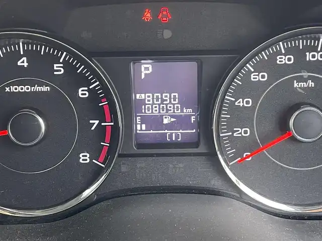 スバル フォレスター S－リミテッド 千葉県 2015(平27)年 10.8万km クリスタルブラックシリカ (株)IDOMが運営する【じしゃロン八千代店】の自社ローン専用車両になります。こちらは現金またはオートローンご利用時の価格です。自社ローンご希望の方は別途その旨お申付け下さい/アイサイト/社外ナビ/バックカメラ/前席シートヒーター/パワーシート