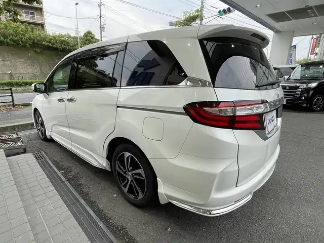ホンダ オデッセイ アブソルート 福岡県 2014(平26)年 8万km ホワイトオーキッドパール (株)IDOMが運営する【じしゃロン八幡西店】の自社ローン専用車両になります。こちらは現金またはオートローンご利用時の価格です。自社ローンご希望の方は別途その旨お申付け下さい/Bluetooth/LEDヘッドライト/クルーズコントロール/シートカバー/純正アルミホイール/片側パワースライドドア/カーテンエアバック/USB差し込み口2口/バックカメラ/ワンセグテレビ/フロントフォグランプ