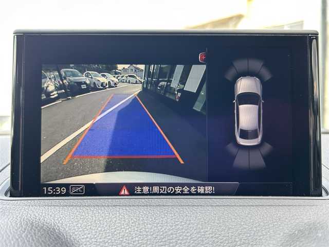 アウディ Ａ３ セダン 1.4TFSI スポーツ Sライン 佐賀県 2018(平30)年 2.9万km グレイシアホワイトメタリック Sライン/アダプティブクルーズコントロール/トラフィックジャム/アクティブレーンアシスト/サイドアシスト　/リアトラフィックアシスト/サイドアシスト/純正ナビ　/・バックカメラ　/・フルセグTV/BT/CD/DVD/ハーフレザーシート/シートヒーター/パワーシート/純正18インチAW/革巻きステアリング/パドルシフト/LEDヘッドライト/リアフォグランプ　/ETC2.0/スペアキー×１/取扱説明書/保証書