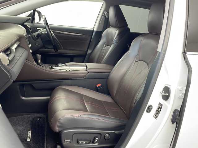 レクサス ＲＸ 450h バージョンL 兵庫県 2016(平28)年 7.7万km ソニッククォーツ ・純正12.3インチナビ&Bluetooth&CD/DVD&USB&TV/・パノラミックビューモニター/・ビルドインETC2.0/・レーダークルーズコントロール/・LEXUSsafety/・プリクラッシュセーフティ/・レーンディパーチャーアラート/・ブラインドスポットモニター/・リアクロストラフィックアラート/・クリアランスソナー/・純正ウッドコンビステアリング/・オートマチックハイビーム/・3眼LEDヘッドライト/・シーケンシャルターンランプ/・サンルーフ/・パワーバックドア/・前方ドライブレコーダー/・nanoe/・メモリーパワーシート（運転席・助手席）/・後席電動リクライニング/・セミアニリンレザーシート/・シートヒーター（運転席・助手席）/・エアシート（運転席・助手席）/・純正20インチアルミホイール/・W＋サイドエアバック/・カーテンエアバック/・スマートキー/・AACエアコン/・電動パーキングブレーキ/・オートブレーキホールド/・革巻きステアリング/・ステアリングスイッチ