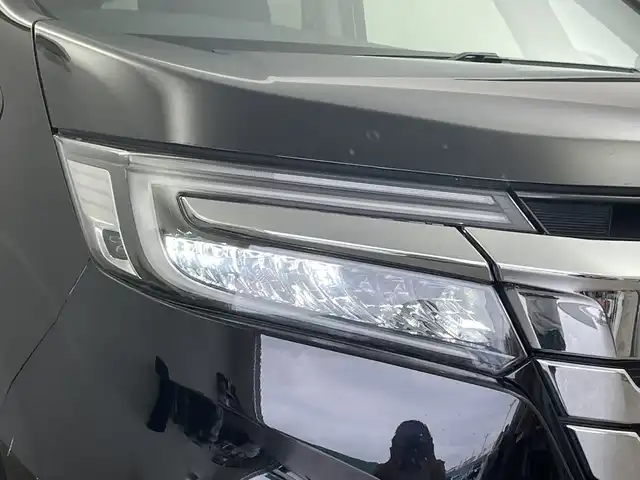 ホンダ ステップワゴン スパーダ ハイブリッド G ホンダセンシング 新潟県 2018(平30)年 5.1万km プレミアムスパークルブラックパール 純正SDナビ（Bluetooth・USB・CD・DVD）/両側パワースライドドア　/ホンダセンシング/純正ETC２．０　/フルセグ　/バックカメラ　/レーンキープアシスト　/追従クルーズコントロール/LEDオートライト　/オートマチックハイビーム/オートマチックハイビーム　/ブレーキホールド　/前方ドライブレコーダー/ステアリングスイッチ/スマートキー/スペアキー/純正フロアマット/純正１６インチアルミホイール