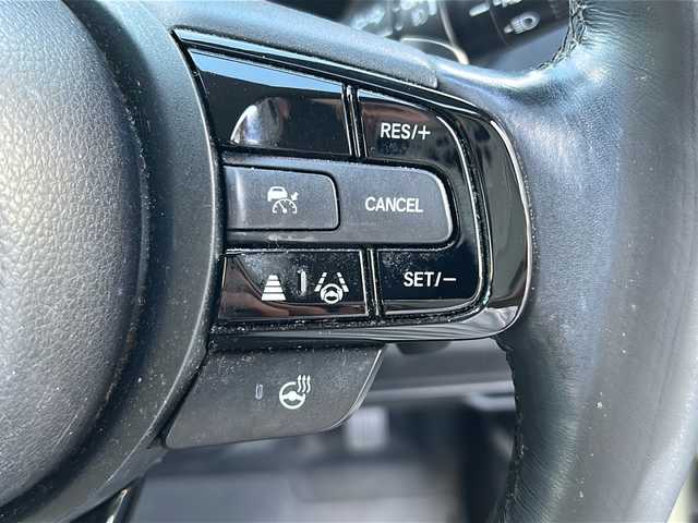 ホンダ ヴェゼル ハイブリッド e:HEV Z 沖縄県 2021(令3)年 7.7万km サンドカーキパール 純正ナビ　ＡＭ／ＦＭ／ＣＤ／ＤＶＤ／ＢＴ/フルセグＴＶ/前後ドラレコ　/ＥＴＣ　/カーテンエアバッグ　/パワーバックドア　/ダウンヒルアシストコントロール　/クルコン　/前席シートヒーター　/ワイヤレス充電器