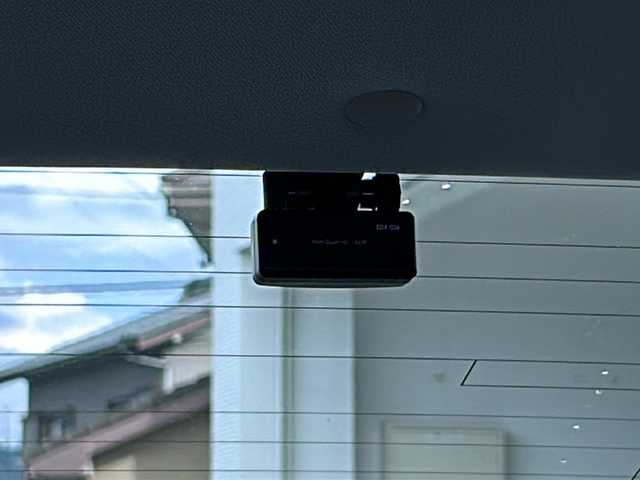 スバル レガシィ Ｂ４ ベース 岐阜県 2015(平27)年 5.2万km アイスシルバーメタリック /ワンオーナー//メーカー純正ナビ/(BT/フルセグTV/FM/AM/USB)//アイサイト/(全車速追従機能付クルーズコントロール)/(プリクラッシュブレーキ)/(アクティブレーンキープ)/(車線逸脱抑制機能)/(車線逸脱警報)/(ふらつき警報)/(AT誤発進抑制制御)/(後退飛び出し抑制)//ドラレコ前後//ETC//シートヒーター//オートライト//バックカメラ//USB電源//マルチインフォメーションディスプレイ//スペアキー×1//純正フロアマット//ドアバイザー//取説//保証書
