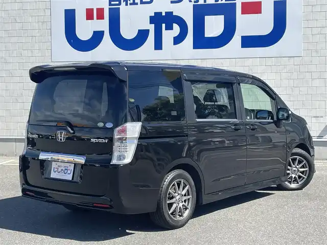 ホンダ ステップワゴン スパーダ Z 佐賀県 2011(平23)年 5.6万km プレミアムブラキッシュパール （株）IDOMが運営する【じしゃロン佐賀店】の自社ローン専用車両になります。/こちらは現金またはオートローンご利用時の価格です。自社ローンご希望の方は別途その旨お申し付けください/・８人乗り　/・両側電動スライドドア　/・ＨＤＤナビ/ワンセグ/ＤＶＤ/ＣＤ　/・バックカメラ　/・ビルトインＥＴＣ　/・ＨＩＤライト