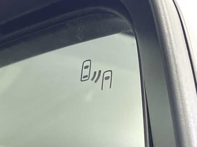 三菱 デリカＤ：５ シャモニー 新潟県 2025(令7)年 0.1千km グラファイトグレーメタリック/ブラックマイカ 4WD/全方位モニター/衝突被害軽減ブレーキ/レーダークルーズコントロール/レーンキープアシスト/ブラインドスポットモニター/パワーバックドア/ハーフレザーシート/前席シートヒーター/D席パワーシート/両側パワースライドドア/アイドリングストップ/LEDヘッドライト/横滑り防止装置/オートマチックハイビーム/オートライト/ステアリングヒーター/パドルシフト/レザーステアリング