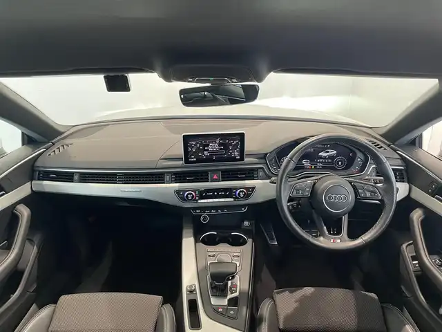 アウディ Ａ５ SB 45TFSIクワトロ スポーツ 愛知県 2019(平31)年 4万km グレイシアホワイトメタリック ＳラインＰＫＧ　/マトリクスＬＥＤ　/バーチャルコクピット　/ハーフレザーシート　/シートヒーター　/セーフティＰＫＧ/ＡＣＣ　/ＬＫＡ　/ＢＳＭ　/純正ナビ/Ｂｌｕｅｔｏｏｔｈ　/フルセグＴＶ　/３６０度カメラ　/ドライブレコーダー/ETC2.0/プッシュスタート/アイドリングストップ/ウィンカーミラー