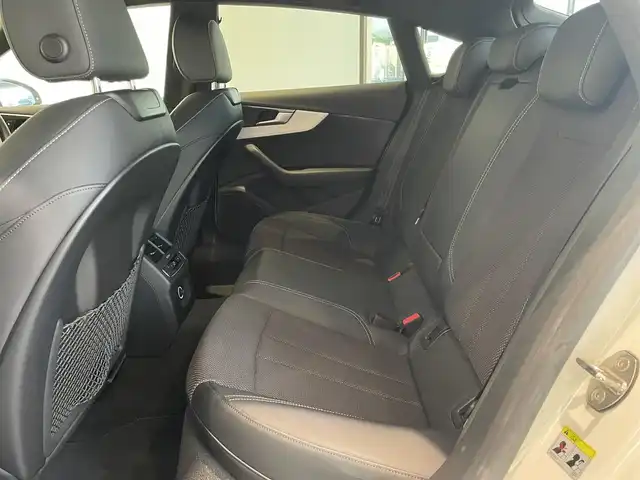 アウディ Ａ５ SB 45TFSIクワトロ スポーツ 愛知県 2019(平31)年 4万km グレイシアホワイトメタリック ＳラインＰＫＧ　/マトリクスＬＥＤ　/バーチャルコクピット　/ハーフレザーシート　/シートヒーター　/セーフティＰＫＧ/ＡＣＣ　/ＬＫＡ　/ＢＳＭ　/純正ナビ/Ｂｌｕｅｔｏｏｔｈ　/フルセグＴＶ　/３６０度カメラ　/ドライブレコーダー/ETC2.0/プッシュスタート/アイドリングストップ/ウィンカーミラー