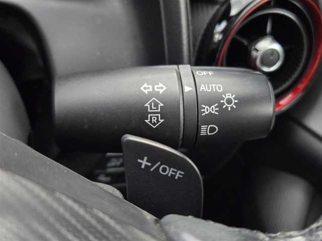マツダ ＣＸ－３ XD ツーリング 愛知県 2016(平28)年 8.8万km セラミックM (株)IDOMが運営する【じしゃロン名古屋鳴海店】の自社ローン専用車両になりますこちらは現金またはオートローンご利用時の価格です。自社ローンご希望の方は別途その旨お申付け下さい/BOSEサウンドシステム/クルーズコントロール　/純正ＳＤナビ　/Ｂｌｕｅｔｏｏｔｈオーディオ　/バックカメラ　/フルセグテレビ　/ＬＥＤヘッドライト　/横滑り防止装置/レーンキープアシスト/純正アルミホイール(18インチ)/プッシュスタート/スマートキー