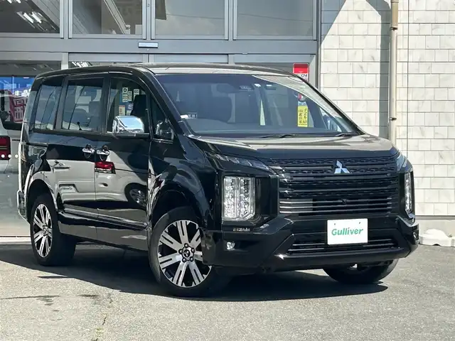 三菱 デリカＤ：５ P 岩手県 2022(令4)年 8.1万km ブラックダイヤモンド 社外SDナビ　/全方位モニター　/両側電動ドア　/フルセグＴＶ　/オートステップ /後席モニター/黒革シート /衝突軽減装置 /運転席パワーシート /前席シートヒーター /前後ドライブレコーダー /電動バックドア /ステアリングヒーター/革巻きステアリング/ナビステアリングスイッチ/パドルシフト/オートライト/オートハイビーム/エコモード/横滑り防止装置/スペアキー１個/保証書　取説　ナビ取説