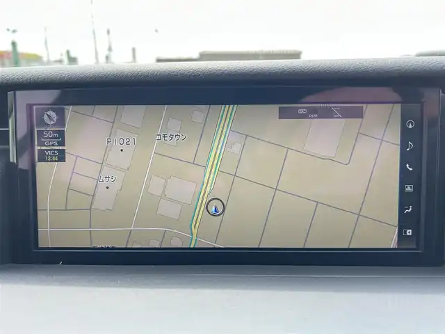レクサス ＩＳ 300h バージョンL 新潟県 2016(平28)年 1.5万km ソニッククォーツ 衝突軽減/純正ナビ/(AM/FM/CD/DVD/BT/フルセグ)/バックカメラ/ETC2.0/レーダークルーズコントロール/アイドリングストップ/コーナーセンサー/トランクスポイラー(OP)/純正18インチアルミホイール(OP)/セミアニリン革シート(ベージュ)/シートヒーター/エアーシート/パワーシート/革巻きステアリング/ステアリングスイッチ/ハンドルヒーター/パドルシフト/電動サンシェード(リア)/AUTOライト/LEDヘッドライト/プッシュスタート/スマートキー