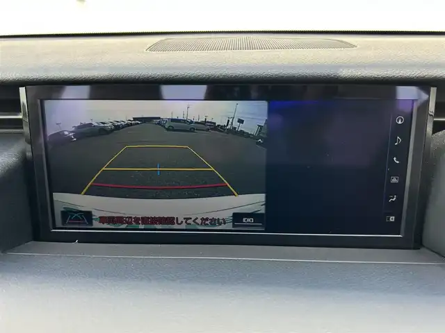 レクサス ＩＳ 300h バージョンL 新潟県 2016(平28)年 1.5万km ソニッククォーツ 衝突軽減/純正ナビ/(AM/FM/CD/DVD/BT/フルセグ)/バックカメラ/ETC2.0/レーダークルーズコントロール/アイドリングストップ/コーナーセンサー/トランクスポイラー(OP)/純正18インチアルミホイール(OP)/セミアニリン革シート(ベージュ)/シートヒーター/エアーシート/パワーシート/革巻きステアリング/ステアリングスイッチ/ハンドルヒーター/パドルシフト/電動サンシェード(リア)/AUTOライト/LEDヘッドライト/プッシュスタート/スマートキー