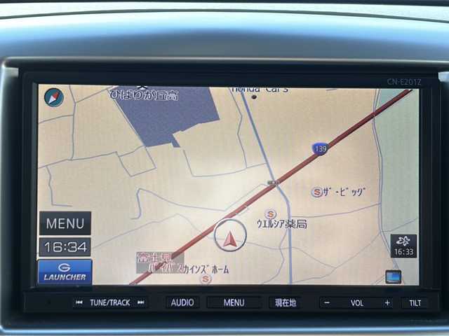 スズキ ワゴンＲ FZ 山梨県 2015(平27)年 2.4万km クリスタルホワイトP スズキセーフティサポート/　・レーダーブレーキサポート/　・横滑り防止装置/純正ナビ/　(CD・USB/SD/TV)/バックカメラ/シートヒーター/オートライト/オートエアコン/4WD/スマートキー