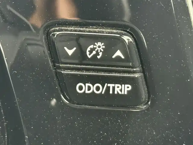 レクサス ＮＸ 450h+ バージョンL 愛知県 2022(令4)年 5.6万km ソニッククォーツ レクサスセーフティー＋/　・プリクラッシュ/　・レーダークルーズコントロール/　・ブラインドスポットモニター/　・レーンキープアシスト/サンルーフ/純正ナビ/・Bluetooth/・フルセグTV/・AppleCarPlay/・AndroidAuto/前後ドライブレコーダー/ETC2.0/デジタルインナーミラー/パノラミックビューモニター/ベンチレーション/全席シートヒーター/パワーシート/パドルシフト/純正２０インチAW