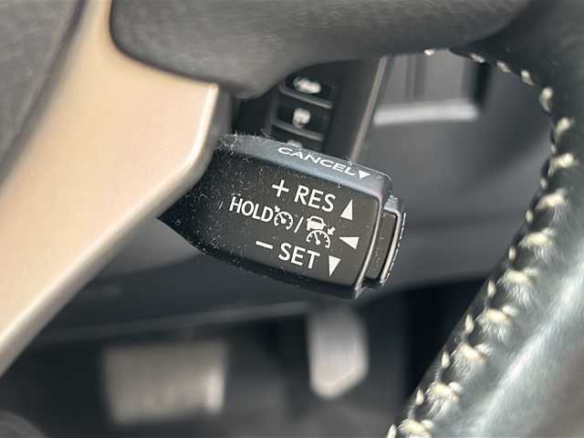 レクサス ＮＸ 300 Iパッケージ 広島県 2019(令1)年 7.2万km マーキュリーグレーマイカ 禁煙/純正ナビ/CD/DVD/Blu-ray/DTV/Bluetooth/バックカメラ/赤革シート/シートヒーター/パワーシート/メモリーシート/ステアリングスイッチ/ステアリングヒーター/パワーバックドア/三眼LEDオートライト/オートハイビーム/ビルトインETC2.0/純正18インチアルミホイール/クリアランスソナー/BSM/スマートキー/プッシュスタート