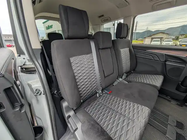 三菱 デリカＤ：５ G パワーパッケージ 福井県 2025(令7)年 2万km 白Ⅱ ４WD/ケンウッド8インチSDナビ/全方位カメラ/両側パワースライドドア/レーダークルーズコントロール/衝突被害軽減システム/レーンキープアシスト/横滑り防止装置/盗難防止装置/アイドリングストップ/ETC/運転席パワーシート/シートヒーター/ステアリングヒーター/本革巻きステアリング/ダブルエアバッグ/カーテンエアバッグ/パドルシフト/電動リアゲート/オートホールド/純正18インチAW/LEDヘッドライト/Fフォグ/スマートキー