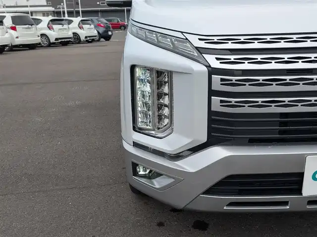 三菱 デリカＤ：５ G パワーパッケージ 福井県 2025(令7)年 2万km 白Ⅱ ４WD/ケンウッド8インチSDナビ/全方位カメラ/両側パワースライドドア/レーダークルーズコントロール/衝突被害軽減システム/レーンキープアシスト/横滑り防止装置/盗難防止装置/アイドリングストップ/ETC/運転席パワーシート/シートヒーター/ステアリングヒーター/本革巻きステアリング/ダブルエアバッグ/カーテンエアバッグ/パドルシフト/電動リアゲート/オートホールド/純正18インチAW/LEDヘッドライト/Fフォグ/スマートキー