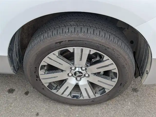 三菱 デリカＤ：５ G パワーパッケージ 福井県 2025(令7)年 2万km 白Ⅱ ４WD/ケンウッド8インチSDナビ/全方位カメラ/両側パワースライドドア/レーダークルーズコントロール/衝突被害軽減システム/レーンキープアシスト/横滑り防止装置/盗難防止装置/アイドリングストップ/ETC/運転席パワーシート/シートヒーター/ステアリングヒーター/本革巻きステアリング/ダブルエアバッグ/カーテンエアバッグ/パドルシフト/電動リアゲート/オートホールド/純正18インチAW/LEDヘッドライト/Fフォグ/スマートキー