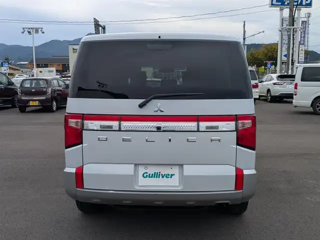 三菱 デリカＤ：５ G パワーパッケージ 福井県 2025(令7)年 2万km 白Ⅱ ４WD/ケンウッド8インチSDナビ/全方位カメラ/両側パワースライドドア/レーダークルーズコントロール/衝突被害軽減システム/レーンキープアシスト/横滑り防止装置/盗難防止装置/アイドリングストップ/ETC/運転席パワーシート/シートヒーター/ステアリングヒーター/本革巻きステアリング/ダブルエアバッグ/カーテンエアバッグ/パドルシフト/電動リアゲート/オートホールド/純正18インチAW/LEDヘッドライト/Fフォグ/スマートキー