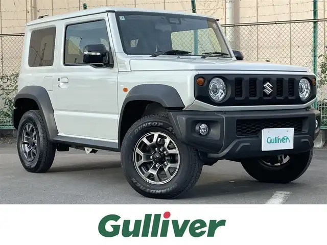 スズキ ジムニー シエラ JC 東京都 2025(令7)年 0.8万km ピュアホワイトP ワンオーナー/４ＷＤ/ディスプレイオーディオ/ＡＭ／ＦＭ／Ｂｌｕｅｔｏｏｔｈ/バックカメラ/衝突軽減ブレーキ/ヒルディセントコントロール/デュアルセンサーブレーキ/クルーズコントロール/ＥＴＣ/ドライブレコーダー