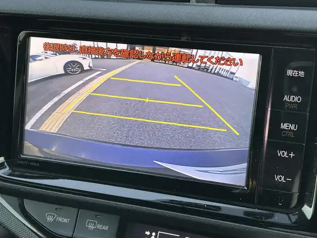 トヨタ アクア S 大阪府 2015(平27)年 3.2万km ダークバイオレットマイカメタリック 純正ナビゲーション　/バックカメラ　/LEDヘッドライト　/フォグランプ/ドライブレコーダー　/純正フロアマット　/スペアキー/ドラレコSD無/地図SD無　