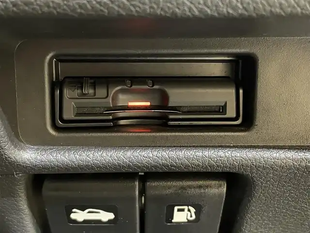 日産 エクストレイル 20X エクストリーマーX Eブレーキ 岩手県 2014(平26)年 10.6万km チタニウムカーキ ４WD/ルーフレール/エマージェンシーブレーキ/車線逸脱警報/アクティブエンジンブレーキ/コーナリングスタビリティアシスト/横滑り防止装置/アイドリングストップ/ヒルディセントコントロール/前後ソナー/防水シート/前席シートヒーター/純正SDナビ/バックカメラ/ETC/オートライト/LEDヘッドライト/フォグライト/純正17インチアルミホイール/純正フロアマット