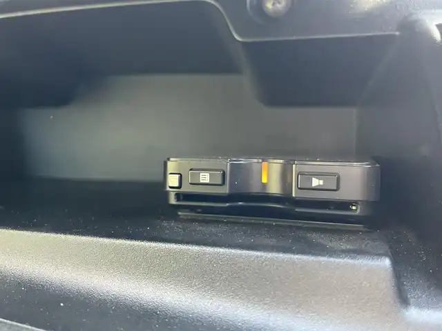 日産 セレナ ライダー プロパイロット E 栃木県 2017(平29)年 12.7万km ダイヤモンドブラック (株)IDOMが運営する【じしゃロン宇都宮店】の自社ローン専用車両になります。こちらは現金またはオートローンご利用時の価格です。自社ローンご希望の方は別途その旨お申付け下さい/社外ナビ/両側パワースライドドア/フリップダウンモニター/バックカメラ/プロパイロット/スマートキー/スペアキー/ＬＥＤヘッドライト/オートライト/フルセグ/Ｂｌｕｅｔｏｏｔｈ