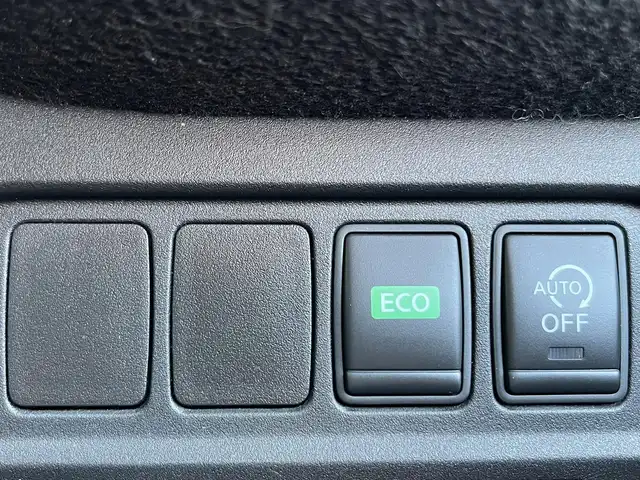 日産 セレナ ライダー プロパイロット E 栃木県 2017(平29)年 12.7万km ダイヤモンドブラック (株)IDOMが運営する【じしゃロン宇都宮店】の自社ローン専用車両になります。こちらは現金またはオートローンご利用時の価格です。自社ローンご希望の方は別途その旨お申付け下さい/社外ナビ/両側パワースライドドア/フリップダウンモニター/バックカメラ/プロパイロット/スマートキー/スペアキー/ＬＥＤヘッドライト/オートライト/フルセグ/Ｂｌｕｅｔｏｏｔｈ