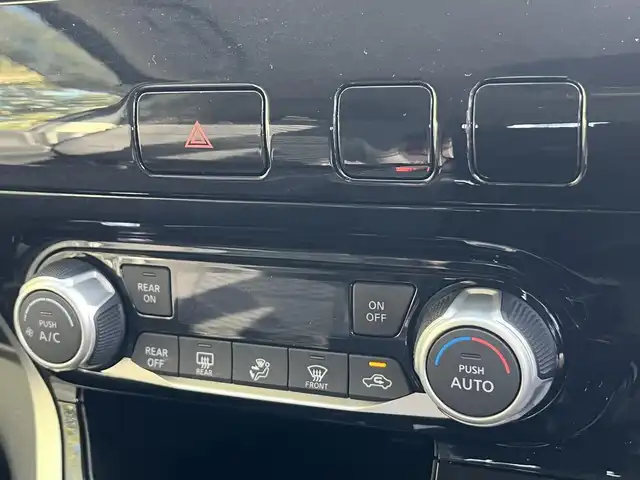 日産 セレナ ライダー プロパイロット E 栃木県 2017(平29)年 12.7万km ダイヤモンドブラック (株)IDOMが運営する【じしゃロン宇都宮店】の自社ローン専用車両になります。こちらは現金またはオートローンご利用時の価格です。自社ローンご希望の方は別途その旨お申付け下さい/社外ナビ/両側パワースライドドア/フリップダウンモニター/バックカメラ/プロパイロット/スマートキー/スペアキー/ＬＥＤヘッドライト/オートライト/フルセグ/Ｂｌｕｅｔｏｏｔｈ