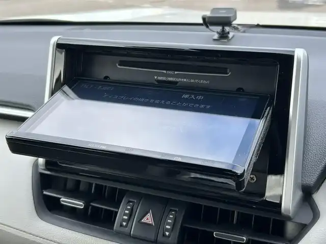 トヨタ ＲＡＶ４ G Zパッケージ 道南・函館 2019(令1)年 7.2万km ホワイトパールクリスタルシャイン /純正SDナビ//フルセグTV//バックカメラ//純正エンジンスターター//ドライブレコーダー前後//ETC//デジタルインナーミラー//サンルーフ//パワーバックドア//運転席メモリー付パワーシート//前席シートヒーター//ライトグレー合皮シート//プリクラッシュセーフティ//ブラインドスポットモニター//クリアランスソナー//レーダークルーズコントロール//レーンディパーチャーアラート//LEDヘッドライト//オートライト//スマートキー//エンジンプッシュスタート