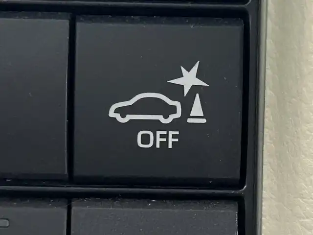 トヨタ ランドクルーザー プラド TX Lパッケージ 道央・札幌 2022(令4)年 1万km ブラック ・４WD/・寒冷地仕様/・サンルーフ/・モデリスタエアロ/・ケンウッド７V型SDナビ/　CD/DVD/SD/USB/BT/フルセグTV/　ステアリングスイッチ非連動/・バックカメラ/・ビルトインETC/・ドライブレコーダー（ADR300S）/・トヨタセーフティセンス/　PCS/PKSB/LDA/RSA/　クリアランスソナー/先行車発進告知/・アダプティブクルーズコントロール/・横滑り防止装置/・ABS/・オートマチックハイビーム/・オートライト/・LEDヘッドライト/・フォグランプ/・ドアミラーウィンカー/・オートリトラクタブルドアミラー/・レザーシート/・D+N席パワーシート/・D+N席シートヒーター＆ベンチレーション/・電動格納サードシート/・純正フロアマット/・純正１９インチAW/・プッシュスタート/・スマートキー/・保証書