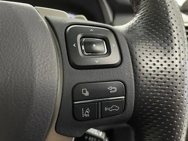 レクサス ＮＸ 200t Fスポーツ 埼玉県 2016(平28)年 3.1万km ソニックチタニウム ３眼ＬＥＤサンルーフ　ＴＲＤマフラー　純正ナビ　ＴＲＤリアアンダースポイラー　Ｂカメラ　フルセグＴＶ　シートヒーター　エアシート　ＥＴＣ　ドライブレコーダー　パワーシート　追従走行　禁煙