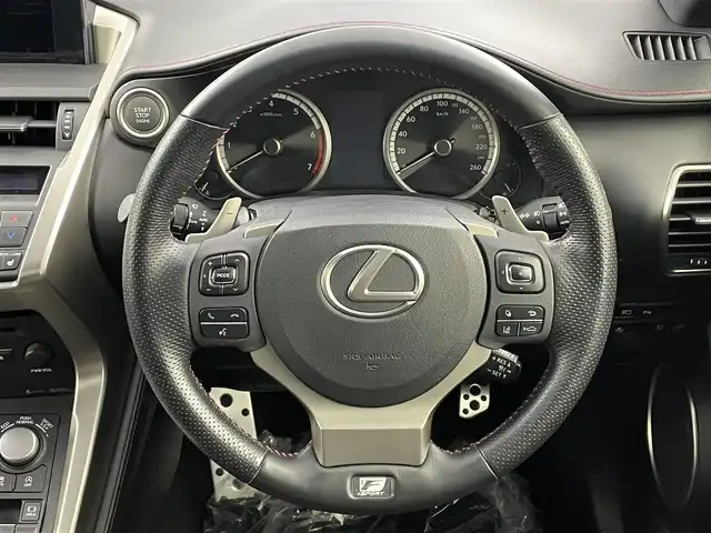 レクサス ＮＸ 200t Fスポーツ 埼玉県 2016(平28)年 3.1万km ソニックチタニウム ３眼ＬＥＤサンルーフ　ＴＲＤマフラー　純正ナビ　ＴＲＤリアアンダースポイラー　Ｂカメラ　フルセグＴＶ　シートヒーター　エアシート　ＥＴＣ　ドライブレコーダー　パワーシート　追従走行　禁煙