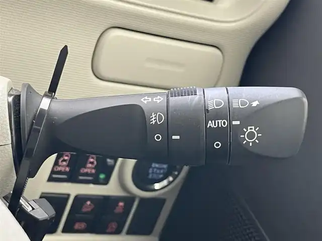 ダイハツ ムーヴ キャンバス G メイクアップ リミテッド　SAⅢ 愛知県 2022(令4)年 3万km パールホワイトⅢ/ナチュラルベージュマイカメタリック 2トーン 社外ナビ　全方位カメラ　両側パワスラ　禁煙車　ＴＶ　ＤＶＤ　シートヒーター　ＥＴＣ　スマアシIII　ＬＥＤオートライト　フォグランプ　Ｂｌｕｅｔｏｏｔｈ　オートハイビーム　衝突軽減　車線逸脱　アイドリングストップ　プッシュスタート　スマートキー