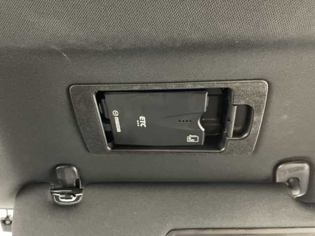 マツダ ＣＸ－８ XD Lパッケージ 愛知県 2018(平30)年 6.4万km ソウルレッドクリスタルM 禁煙車/ディーゼル/ターボ/純正7インチナビ/（CD/DVD/Bluetooth/フルセグTV/SD)/全方位カメラ/BOSEサウンド/i-ACTIVESENSE/・衝突軽減ブレーキ/・オートマチックハイビーム/・ブラインドスポットモニター/・リアクロストラフィックアラート/・レーダークルーズコントロール/・車線逸脱警報システム/ETC/レザーシート/シートヒーター/パワーシート/メモリシート/革巻きステアリング/ステアリングヒーター/パワーバックドア/アイドリングストップ/純正18インチアルミホイール/スマートキー/プッシュスタート/LEDヘッドライト/フロントフォグランプ/オートライト/純正フロアマット/横滑り防止装置/電子パーキングブレーキ/オートホールド