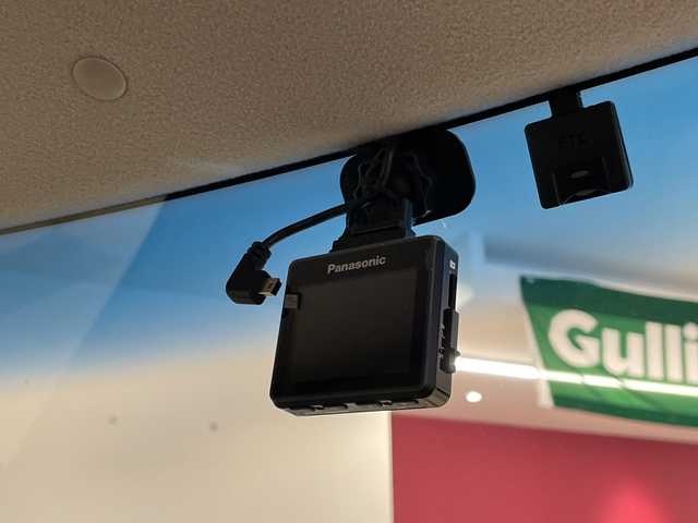 ホンダ Ｎ ＢＯＸ G Lパッケージ 福井県 2014(平26)年 7.1万km プレミアムホワイトパール パイオニア7インチHDDナビ/フルセグTV/ETC/ドライブレコーダー/両側パワースライドドア/純正14インチアルミホイール/ABS/横滑り防止装置/プッシュスタート/スマートキー/ベンチシート/社外フロアマット