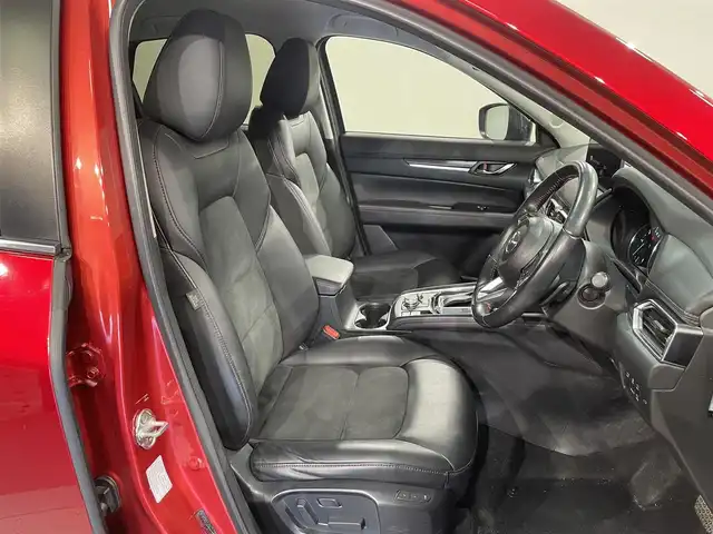 マツダ ＣＸ－５ XD ブラックトーンエディション 愛知県 2020(令2)年 3.2万km ソウルレッドクリスタルM 純正１０．２５インチナビ　/（AM/FM/USB/フルセグTV/スマホ連携)/３６０°ビューモニター　/ｉ－ＡＣＴＩＶＳＥＮＳＥ　/　　-アダプティブLEDヘッドライト/　　-車線逸脱警報システム/　　-車間認知支援/　　-レーダークルーズコントロール/　　-ブラインドスポットモニター（ＢＳＭ)/シートヒーター　/電動バックドア　/ステアリングヒーター　/ヘッドアップディスプレイ　/D席メモリ機能付パワーシート　/クリアランスソナー/アイドリングストップ/ISOFIX/（初年度登録2020年11月）