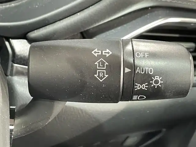 マツダ ＣＸ－５ XD ブラックトーンエディション 愛知県 2020(令2)年 3.2万km ソウルレッドクリスタルM 純正１０．２５インチナビ　/（AM/FM/USB/フルセグTV/スマホ連携)/３６０°ビューモニター　/ｉ－ＡＣＴＩＶＳＥＮＳＥ　/　　-アダプティブLEDヘッドライト/　　-車線逸脱警報システム/　　-車間認知支援/　　-レーダークルーズコントロール/　　-ブラインドスポットモニター（ＢＳＭ)/シートヒーター　/電動バックドア　/ステアリングヒーター　/ヘッドアップディスプレイ　/D席メモリ機能付パワーシート　/クリアランスソナー/アイドリングストップ/ISOFIX/（初年度登録2020年11月）