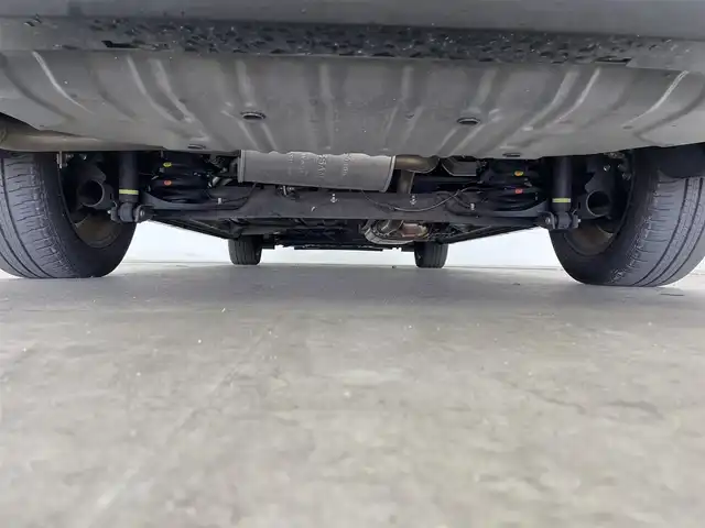 日産 セレナ ハイウェイスター V 大分県 2021(令3)年 1.2万km ダイヤモンドブラック 純正10インチナビ/ーフルセグTV/ーBluetooth/ーDISC/アラウンドビューモニター/インテリジェントルームミラー/純正フリップダウンモニター(リモコン付)/エマージェンシーブレーキ/プロパイロット/両側パワースライドドア/駐車支援/ふらつき警報/車線逸脱警報/車線逸脱防止支援/後側方車両検知警報/後側方衝突防止支援/速度標識表示/道路標識表示/純正16インチアルミホイール/純正フロアマット/ロールサンシェード/LEDヘッドライト/オートライト/レーダークルーズコントロール/プッシュスタート/スマートキー/保証書/取扱説明書