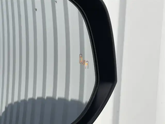 トヨタ ハリアー Z レザーパッケージ 福岡県 2021(令3)年 6.9万km プレシャスブラックパール ＪＢＬサウンド　純正１２．３インチＤＡナビ　全周囲カメラ　トヨタセーフティセンス　デジタルミラー　黒革シート　シートヒーター＆ベンチレーション　ステアリングヒーター　パワーバックドア　ＢＳＭ　ＥＴＣ